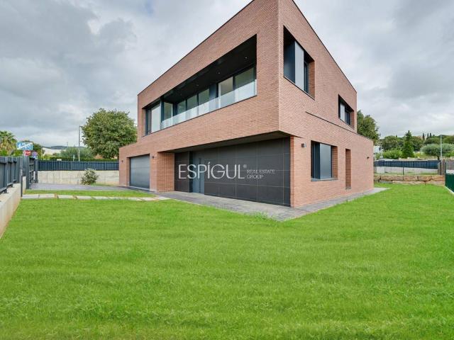 Casa chalet en Venta en Can Quirze