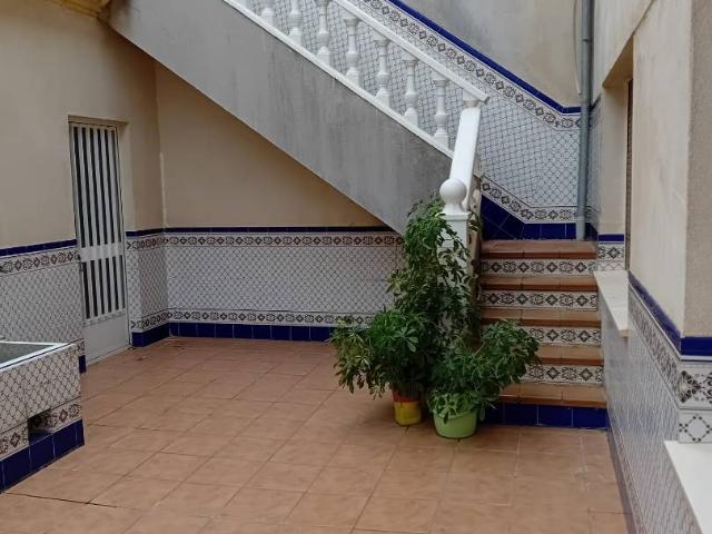Casa chalet en Venta en Canena