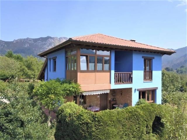 Casa chalet en Venta en Cangas de Onís