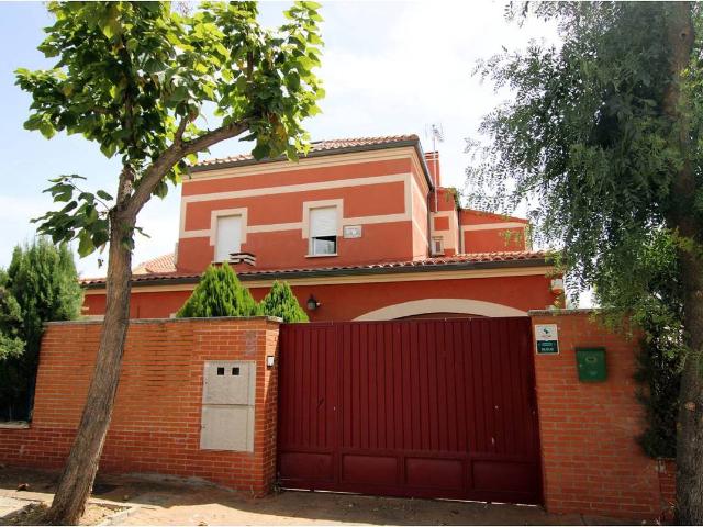 Casa chalet en Venta en Cabanillas del Campo