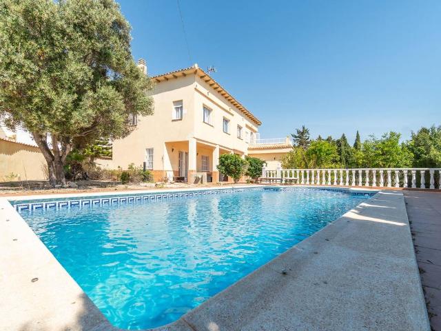 Casa chalet en Venta en Cabo Cervera