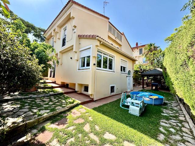 Casa chalet en Venta en Cabo de las Huertas