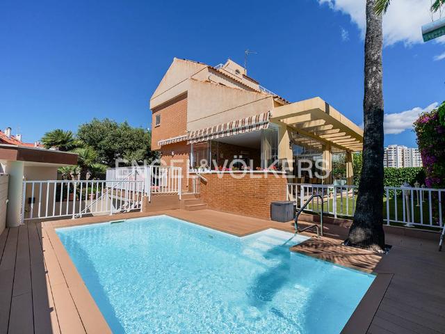 Casa chalet en Venta en Cabo de las Huertas