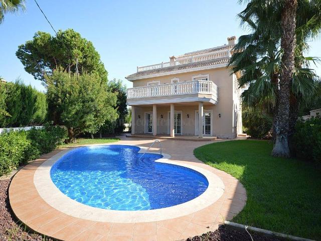 Casa chalet en Venta en Cabo Roig