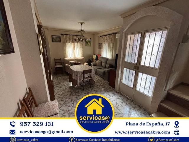 Casa chalet en Venta en Cabra