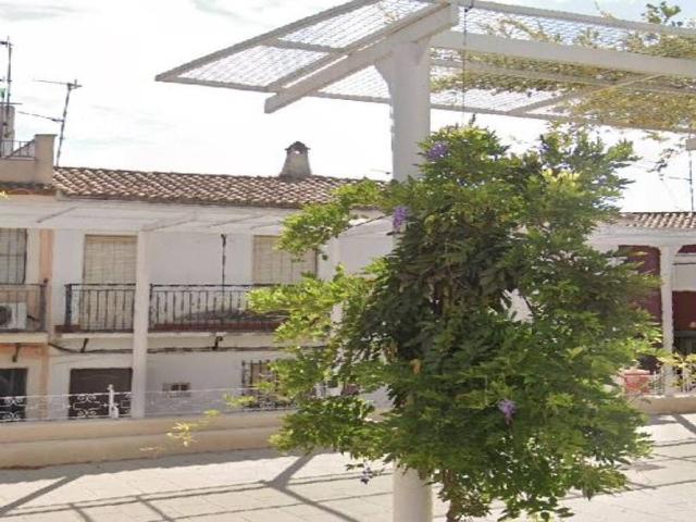 Casa chalet en Venta en Cabra