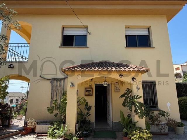 Casa chalet en Venta en Caldes de Montbui