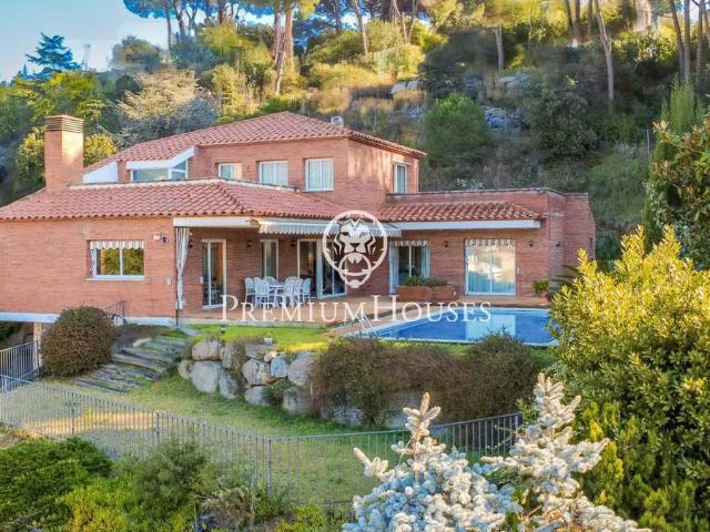 Casa chalet en Venta en Caldes d'Estrac