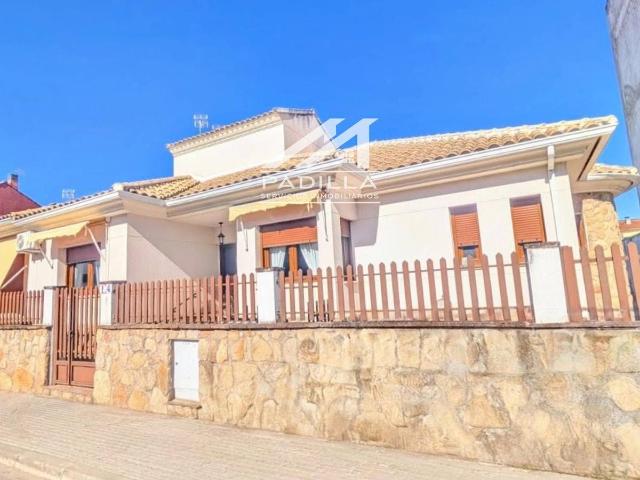 Casa chalet en Venta en Calera y Chozas