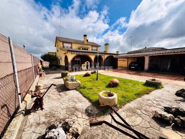 Casa chalet en Venta en Calera y Chozas