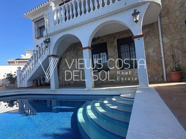 Casa chalet en Venta en Caleta de Vélez