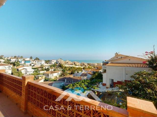 Casa chalet en Venta en Caleta de Vélez