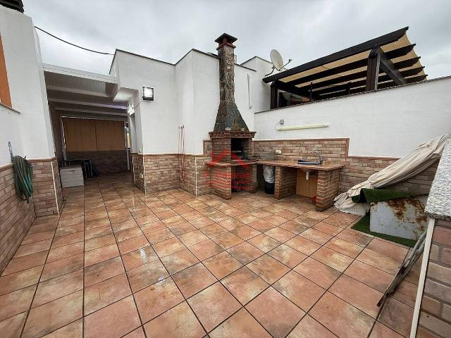Casa chalet en Venta en Capuchinos Los Olivos