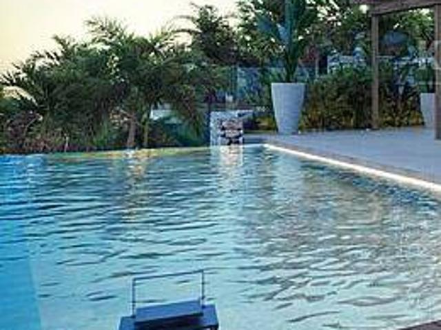 Casa chalet en Venta en Cap Martinet