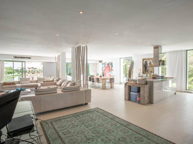 Casa chalet en Venta en Cap Martinet