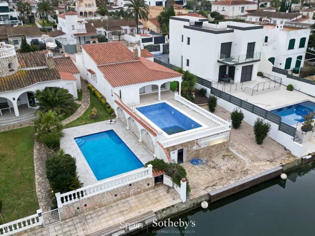 Casa chalet en Venta en Cap Ras Creus Falconera