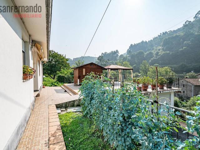 Casa chalet en Venta en Cartes