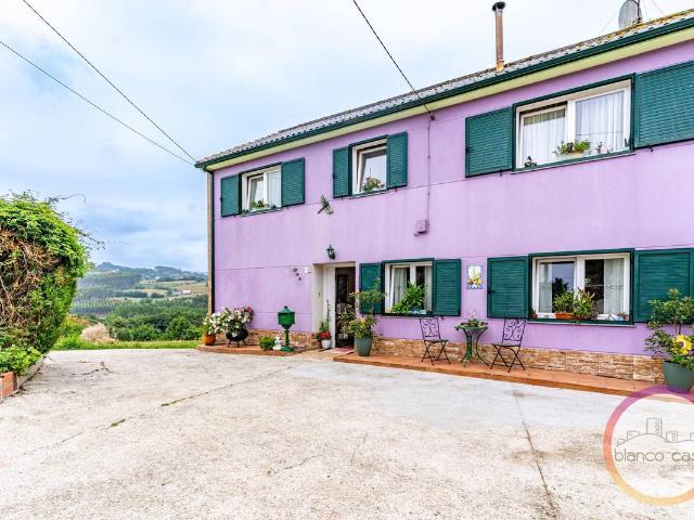 Casa chalet en Venta en Carballo