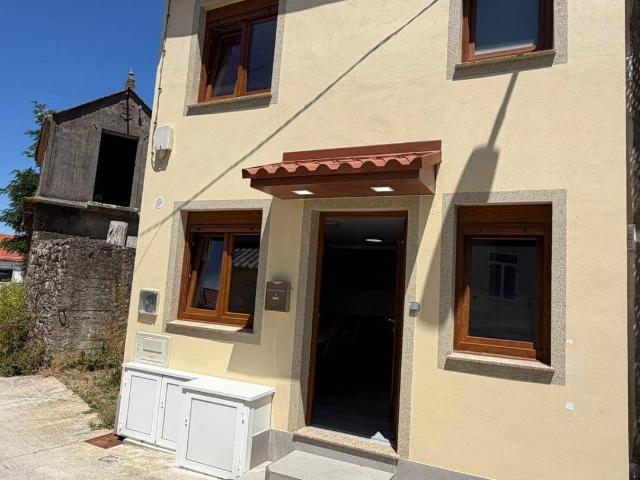 Casa chalet en Venta en Carballo