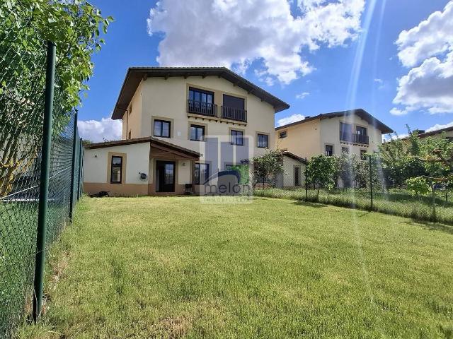 Casa chalet en Venta en Cardeñadijo