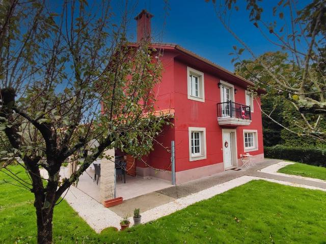 Casa chalet en Venta en Carral