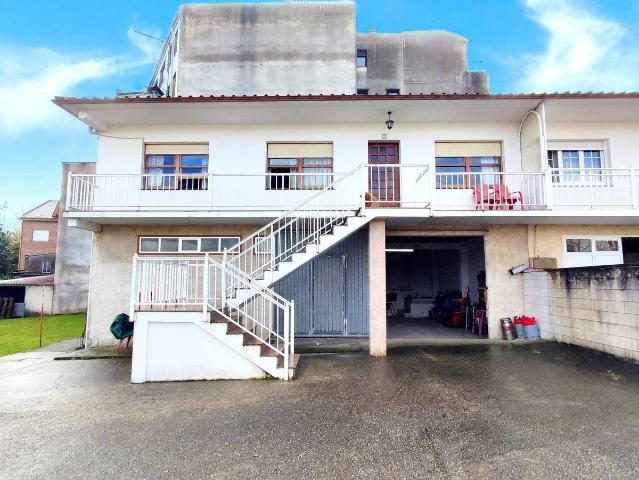 Casa chalet en Venta en Carral