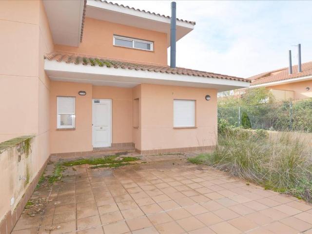 Casa chalet en Venta en Carrascal de Barregas