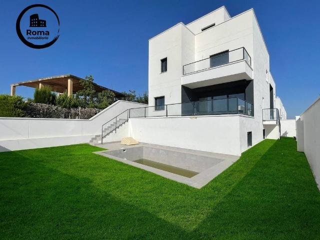 Casa chalet en Venta en Carretera de Granada La Alcazaba