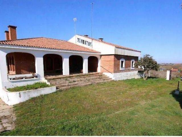 Casa chalet en Venta en Carretera de Sevilla Los Montitos