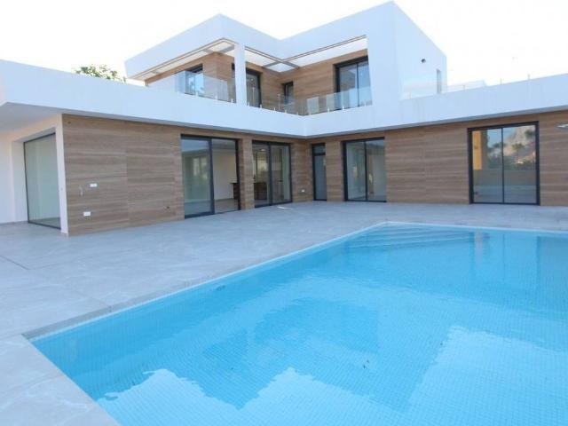 Casa chalet en Venta en Carrió La Merced Los Pinos