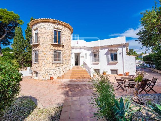 Casa chalet en Venta en Carrió La Merced Los Pinos