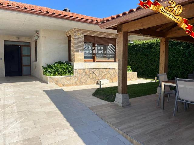 Casa chalet en Venta en Castellanos de Moriscos