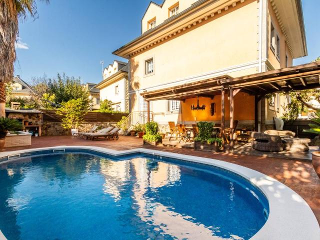 Casa chalet en Venta en Castellarnau