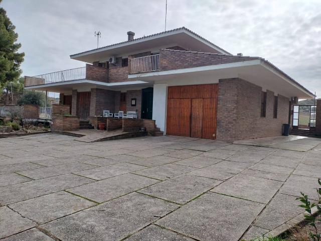 Casa chalet en Venta en Castelldans