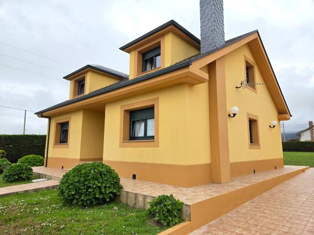 Casa chalet en Venta en Castiñeiras