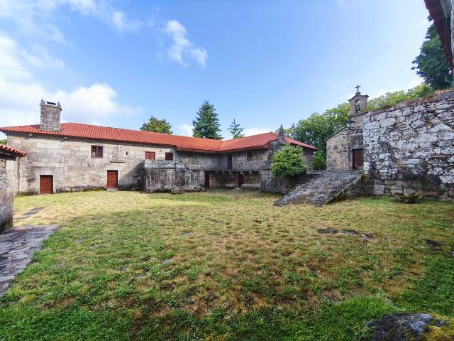 Casa chalet en Venta en Castiñeiriño Cruceiro de Sar