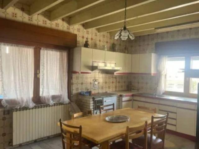 Casa chalet en Venta en Castrojeriz