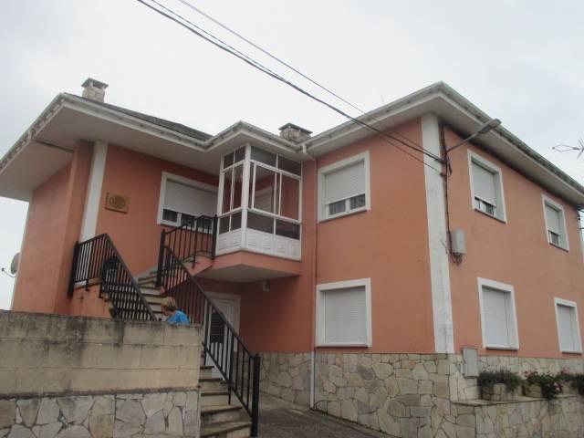 Casa chalet en Venta en Castropol