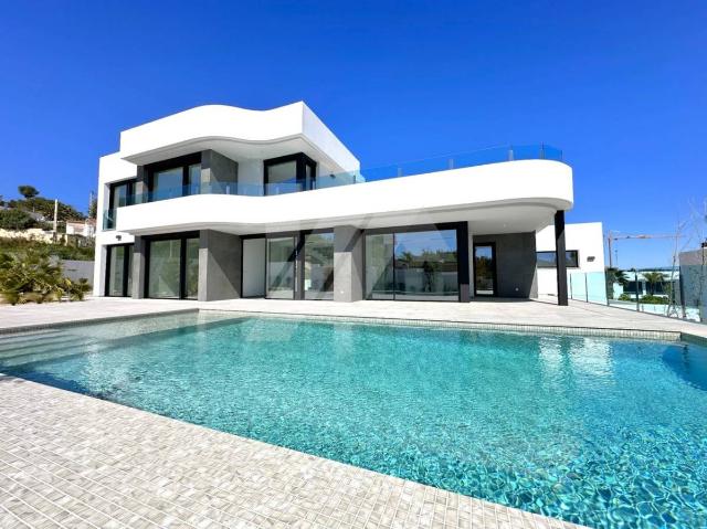 Casa chalet en Venta en Casco Urbano