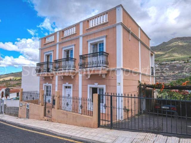 Casa chalet en Venta en Casco Urbano