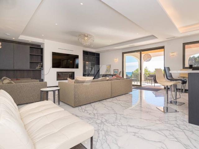Casa chalet en Venta en Casco Urbano