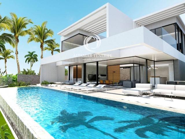 Casa chalet en Venta en Casco Urbano