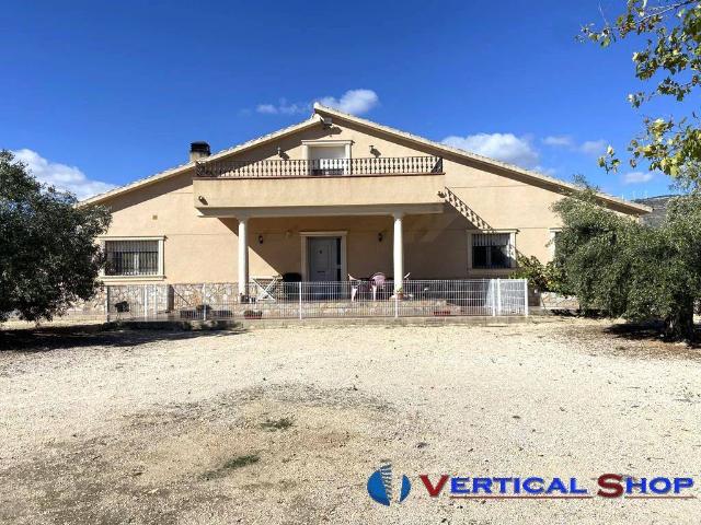 Casa chalet en Venta en Caudete