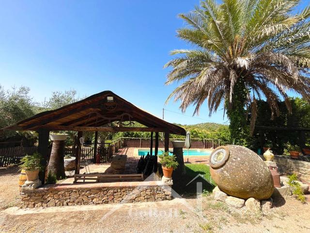 Casa chalet en Venta en Cazalla de la Sierra