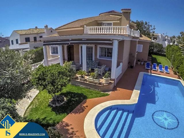 Casa chalet en Venta en Cañada del Molino