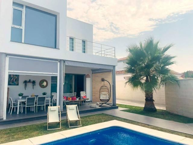 Casa chalet en Venta en Caño Guerrero