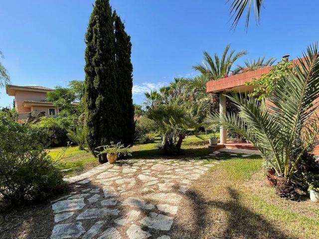 Casa chalet en Venta en Centro