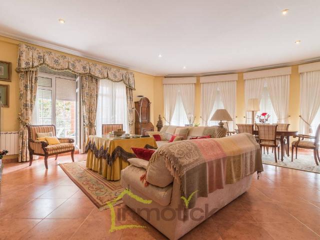 Casa chalet en Venta en Centro
