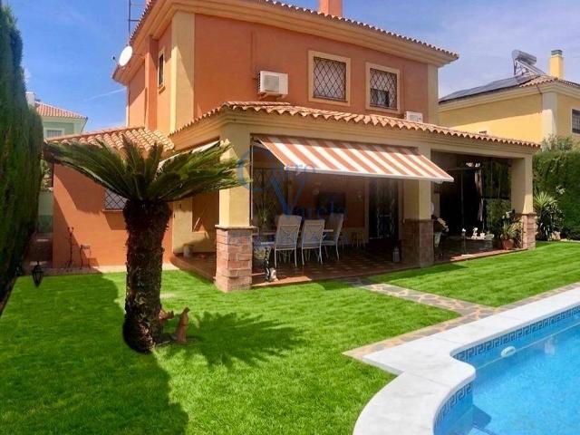 Casa chalet en Venta en Centro