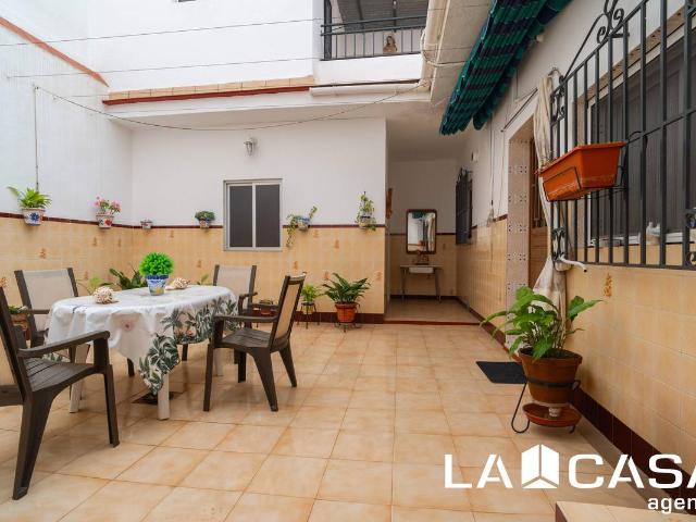 Casa chalet en Venta en Centro Doña Mercedes